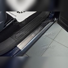 Накладки на пороги с названием модели автомобиля, серия "Standart"