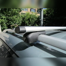 Багажник на рейлинги аэродинамический, "Евро Аэро с секреткой ", длинна поперечин 130 сантиметров.